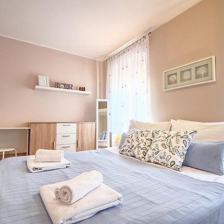 E&E Apartment Arena With Free Private Parking Pula Exterior foto